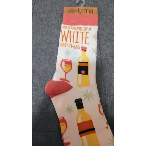 New! Women's Christmas/Holiday Socks. White Christmas. Wine - Picture 2 of 5